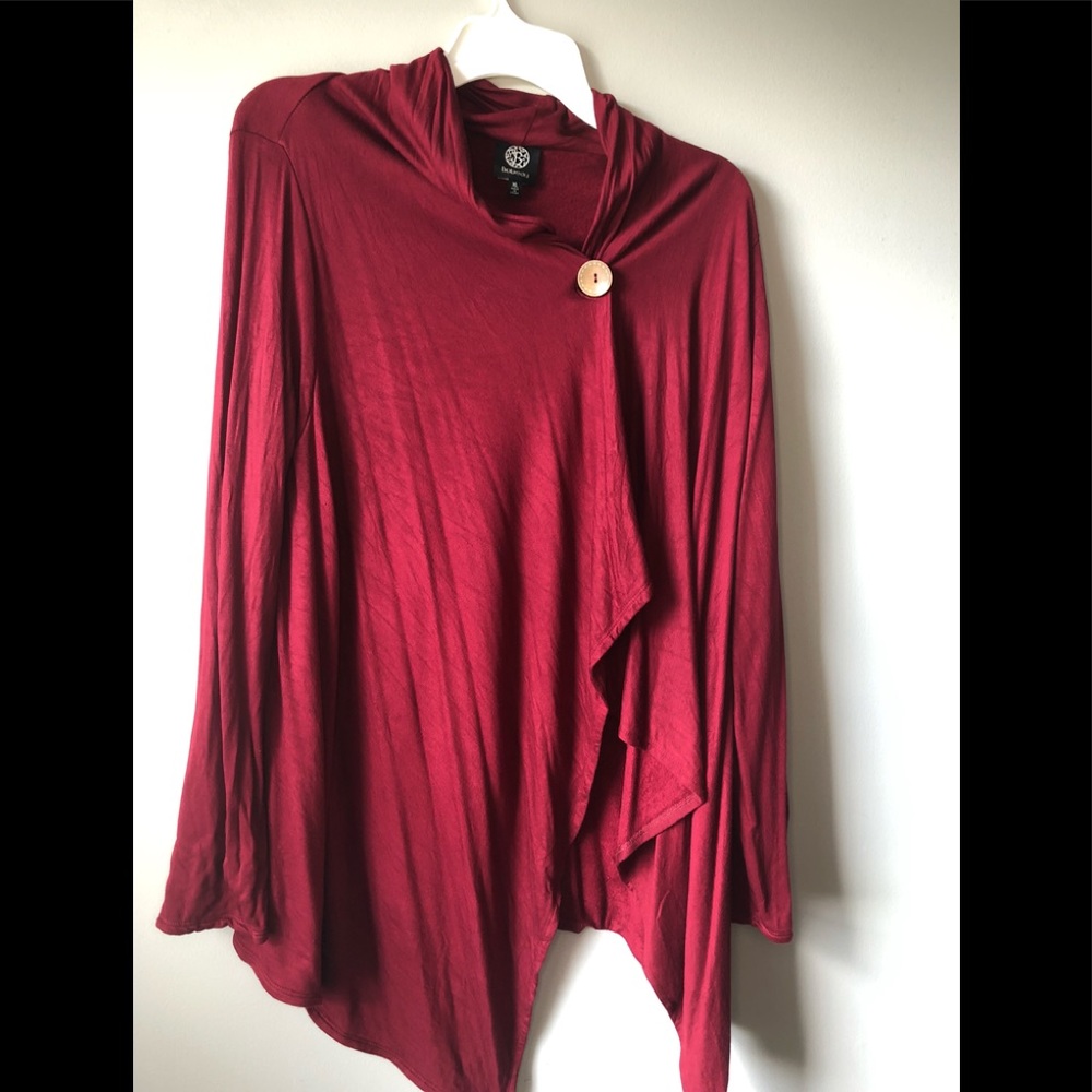 Cranberry top one button XL